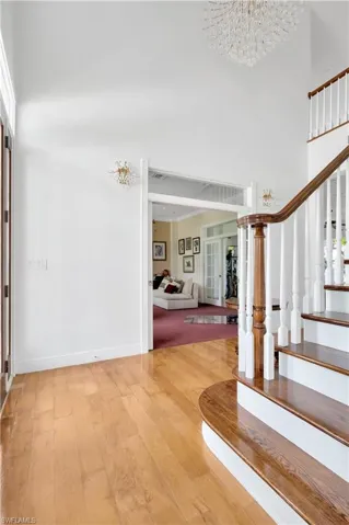 Special Trimmed Staircase and Rail