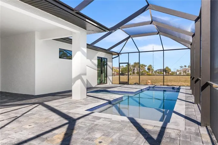 Splash pad area and sliding doors to master suite