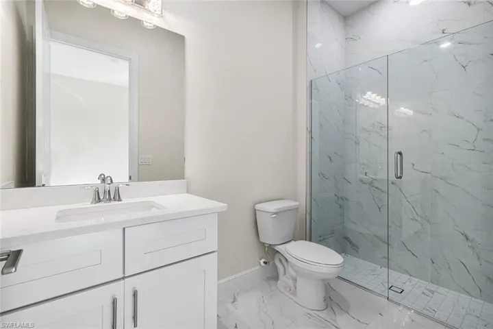 Guest bedroom 2 ensuite bathroom