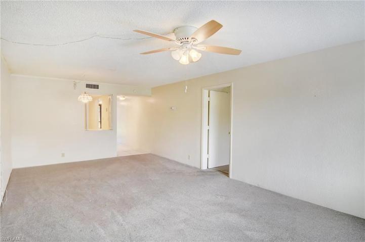 2264 Winkler AVE # 114, FORT MYERS FL 33901