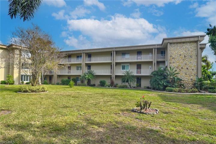 2264 Winkler AVE # 114, FORT MYERS FL 33901