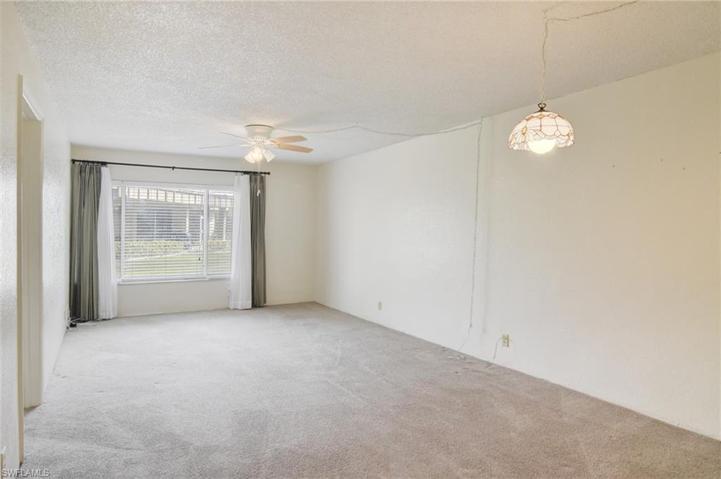 2264 Winkler AVE # 114, FORT MYERS FL 33901