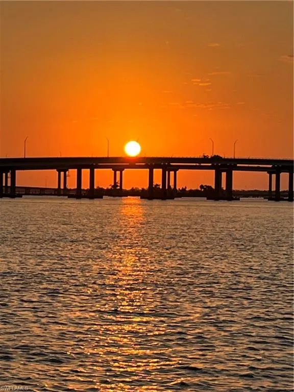 2743 1st ST, Fort Myers, FL 33916,225037368