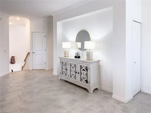 Upper stairs entry