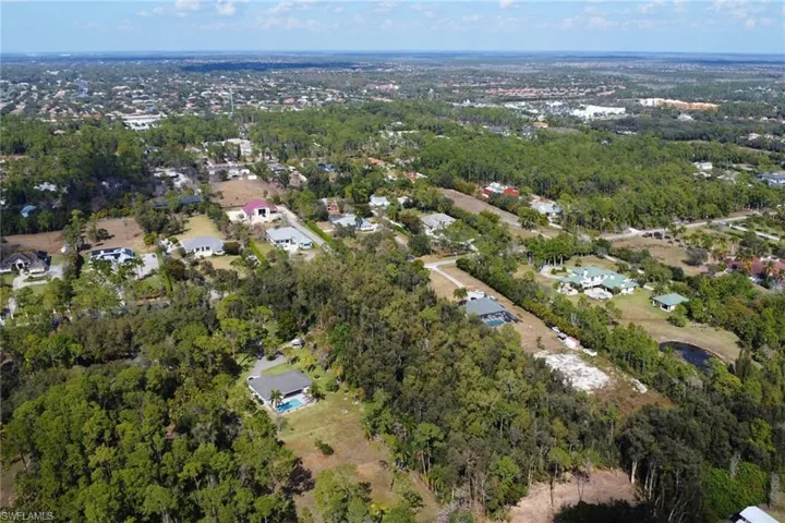 Aerial view of property and surrounding area