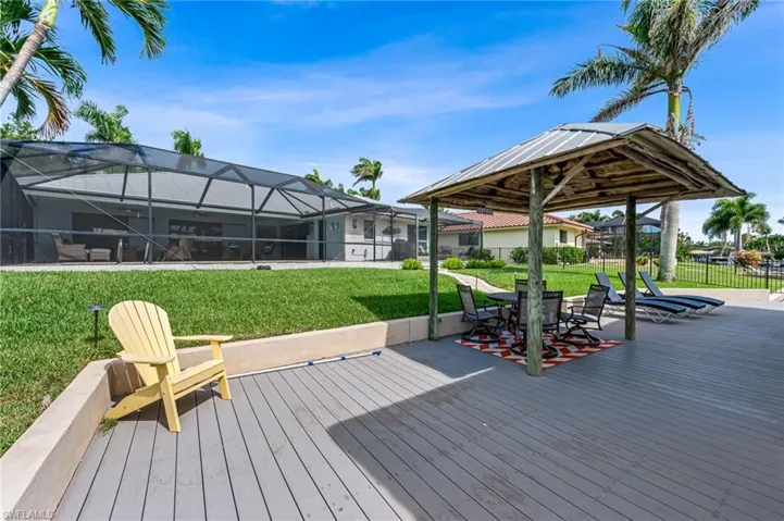 5630 Riverside Dr, Cape Coral, Florida 33904