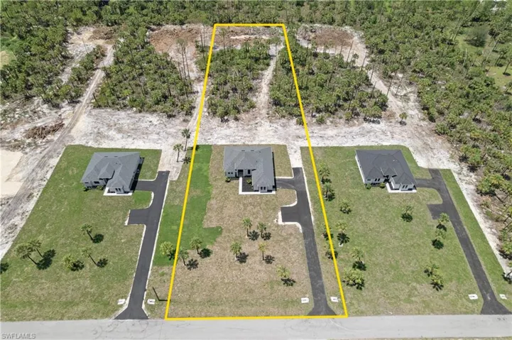 3463  14th AVE SE  , Naples, FL 34117
