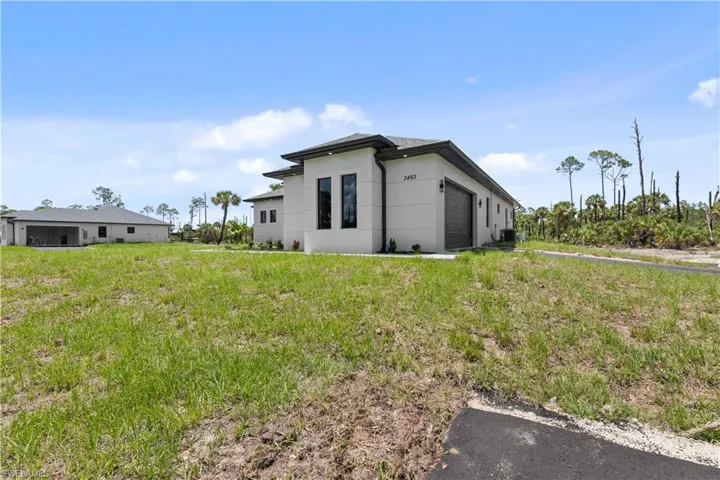 3463  14th AVE SE  , Naples, FL 34117