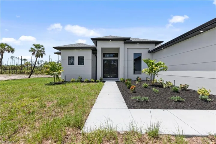 3463  14th AVE SE  , Naples, FL 34117