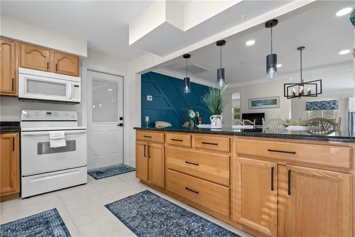4116 Country Club Blvd, Cape Coral, Florida 33904