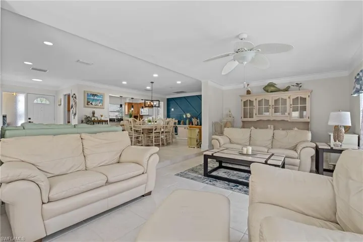 4116 Country Club Blvd, Cape Coral, Florida 33904
