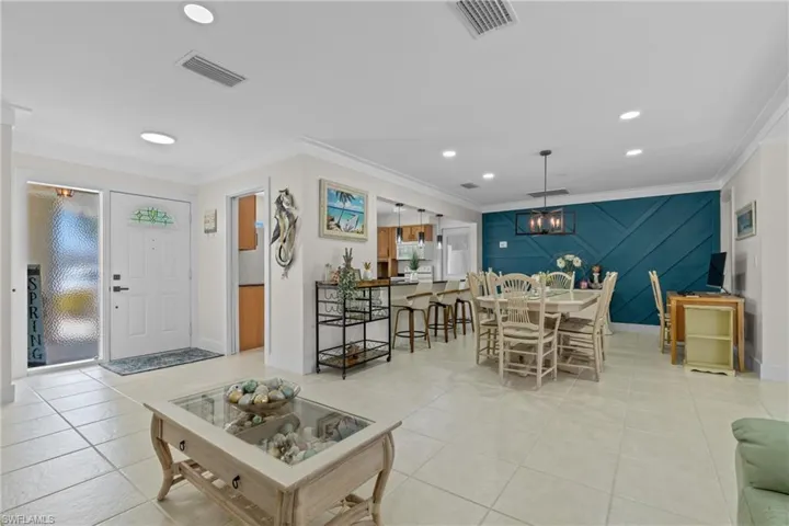 4116 Country Club Blvd, Cape Coral, Florida 33904