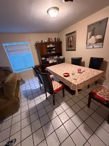 UNIT D DINING AREA