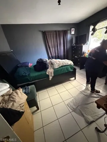 UNIT B BEDROOM 2