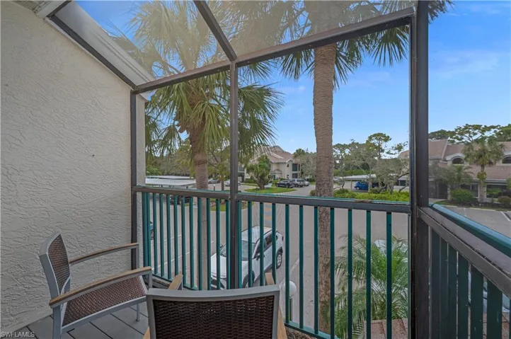 70 Emerald Woods Dr # K4, Naples Fl 34108