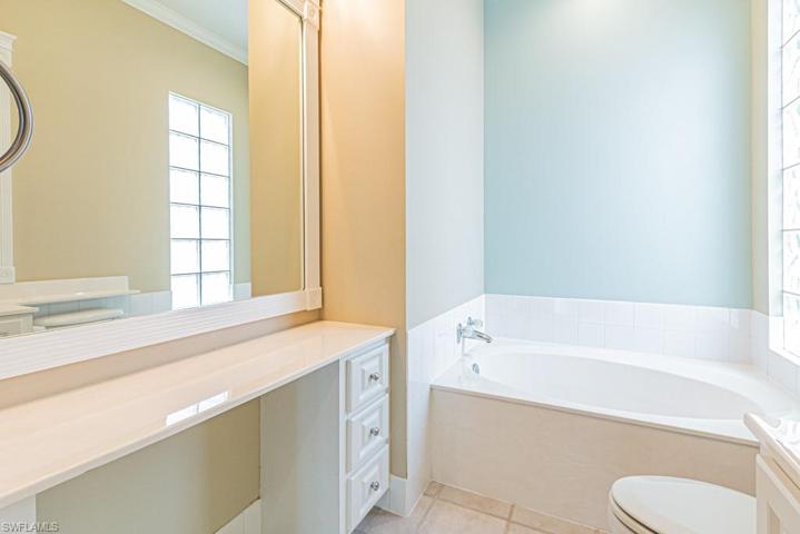 Master bath makeup vanity
