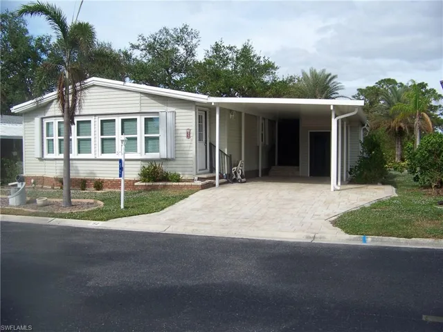 Stunning curb appeal