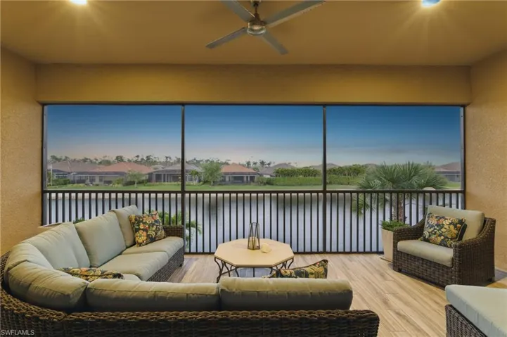 9673  Montelanico  LOOP, Naples, FL 34119