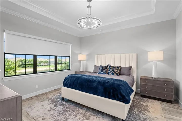 9673  Montelanico  LOOP, Naples, FL 34119