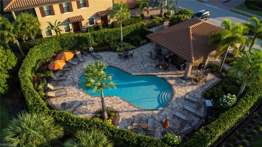 9673  Montelanico  LOOP, Naples, FL 34119