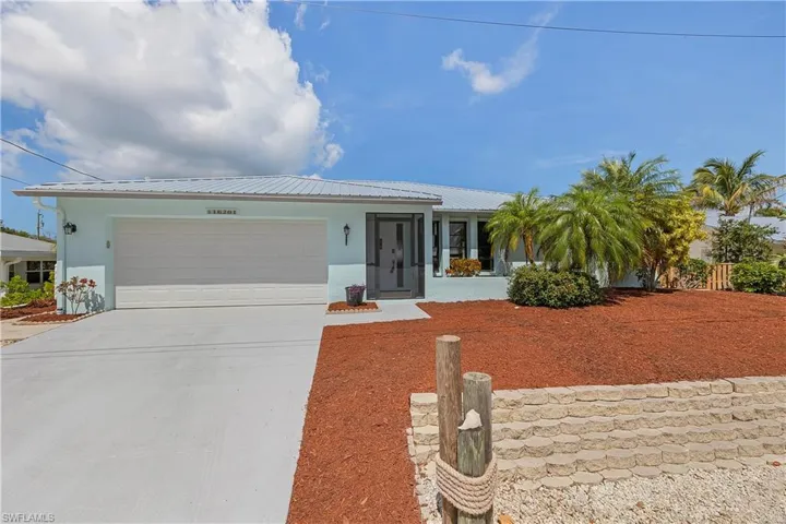 16201 Porto Bello St, Bokeelia, Florida 33922