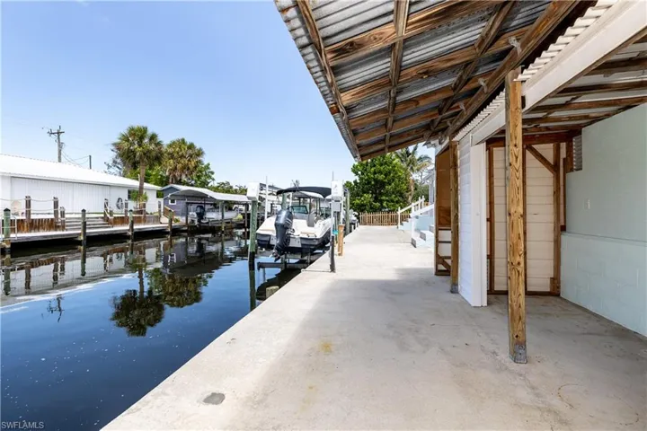 16201 Porto Bello St, Bokeelia, Florida 33922