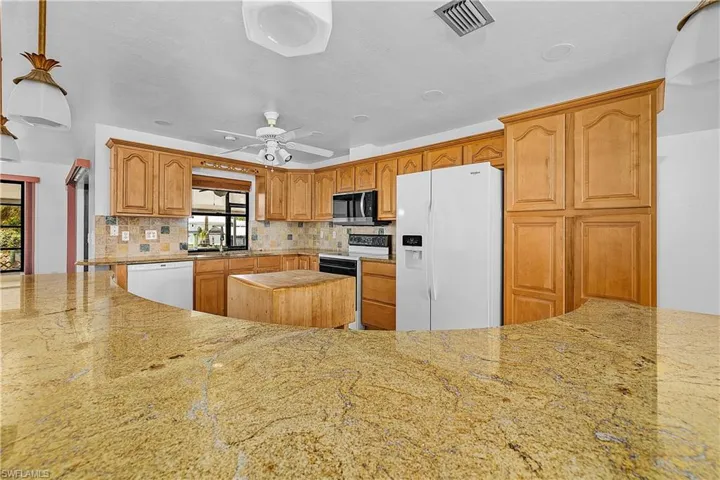 16201 Porto Bello St, Bokeelia, Florida 33922