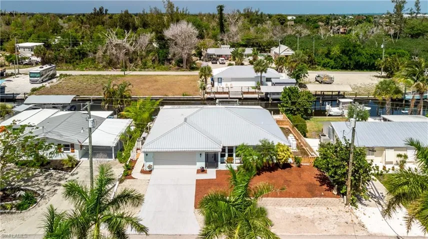 16201 Porto Bello St, Bokeelia, Florida 33922