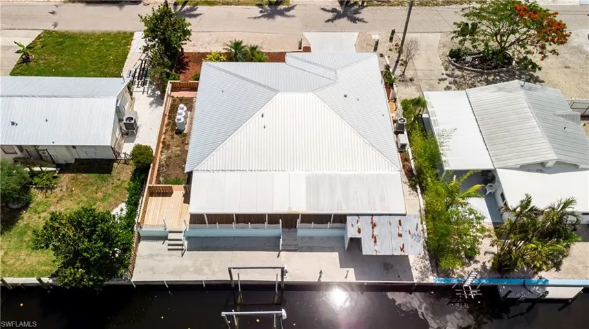 16201 Porto Bello St, Bokeelia, Florida 33922
