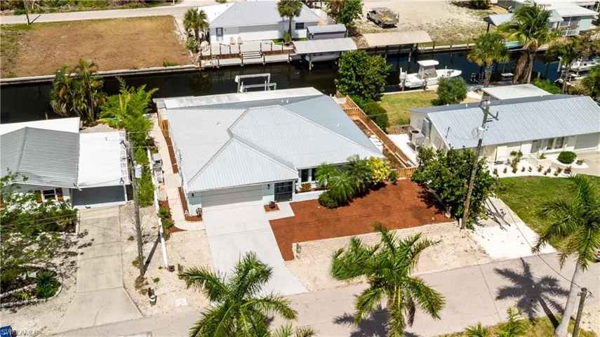 16201 Porto Bello St, Bokeelia, Florida 33922