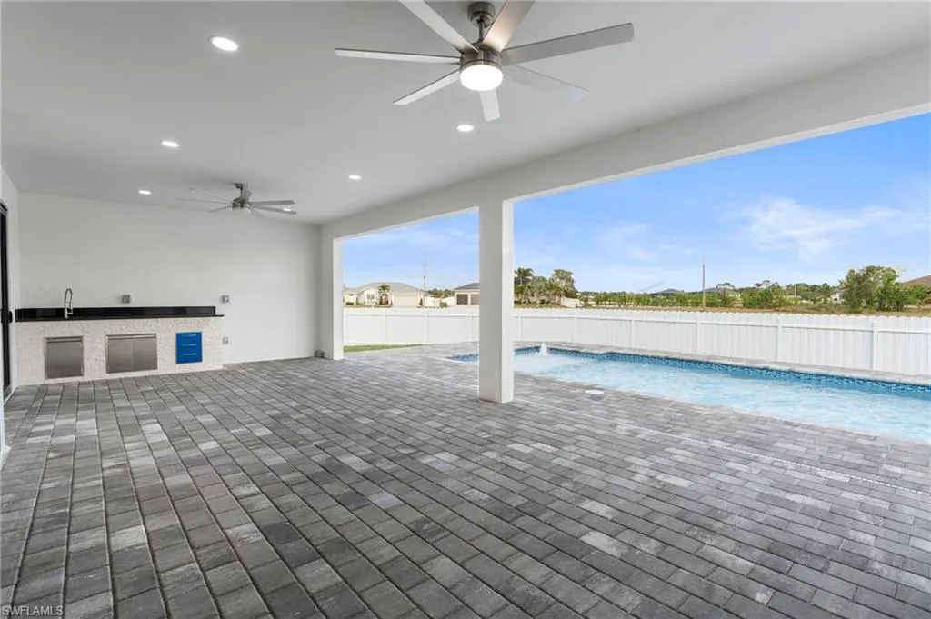 1639 33rd AVE, Cape Coral, FL 33993,2025000056