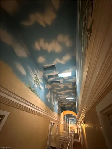 Room details with ornamental molding