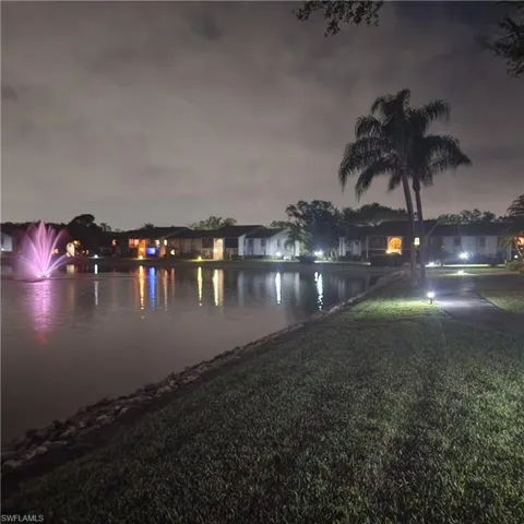 Pine Ridge Lake-Lighted, Color Changing Fountains!