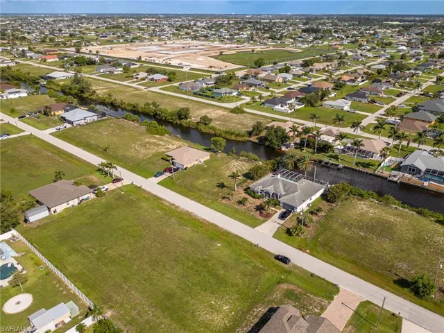 2226 Nw 4th St, Cape Coral, Florida 33993