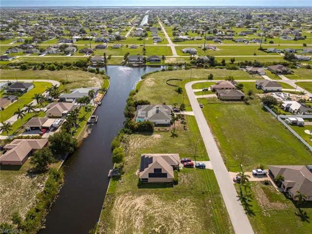 2226 Nw 4th St, Cape Coral, Florida 33993