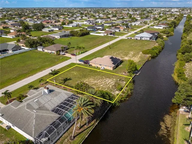 2226 Nw 4th St, Cape Coral, Florida 33993