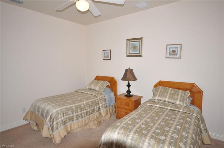 1429 SW 4th  PL, Cape Coral, FL 33991