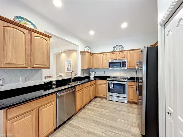 20920  Calle Cristal  LN, North Fort Myers, FL 33917