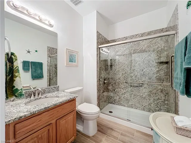 20920  Calle Cristal  LN, North Fort Myers, FL 33917