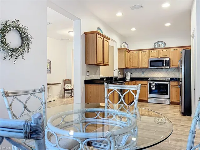 20920  Calle Cristal  LN, North Fort Myers, FL 33917