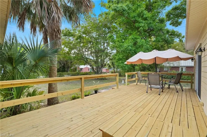 1607 Ardmore Rd, Fort Myers Fl 33901