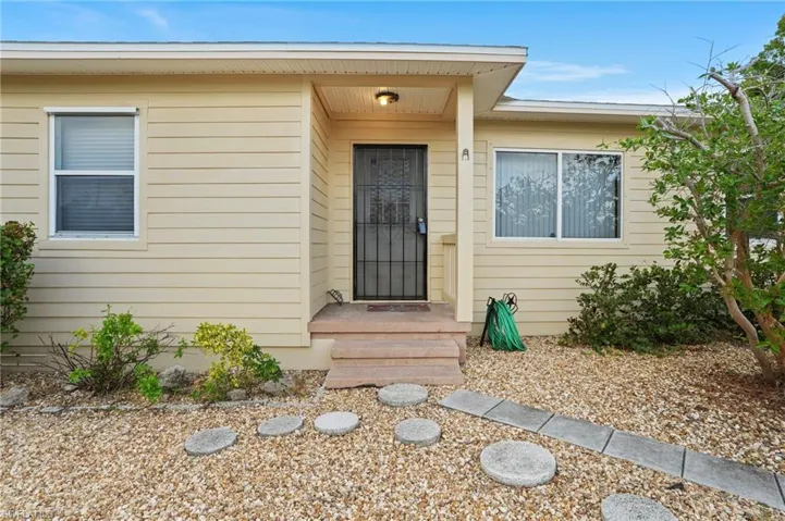 1607 Ardmore Rd, Fort Myers Fl 33901