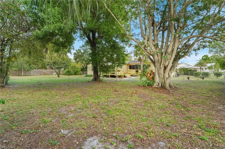 1607 Ardmore Rd, Fort Myers Fl 33901