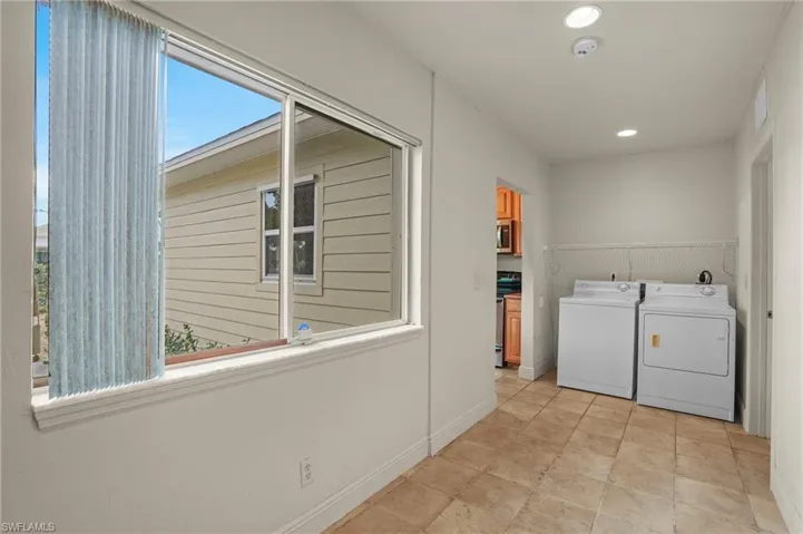 1607 Ardmore Rd, Fort Myers Fl 33901