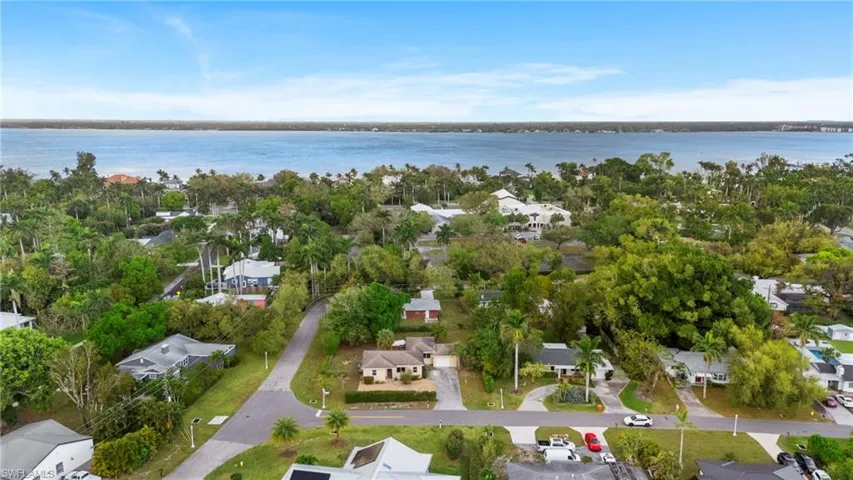 1607 Ardmore Rd, Fort Myers Fl 33901