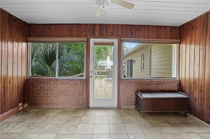1607 Ardmore Rd, Fort Myers Fl 33901