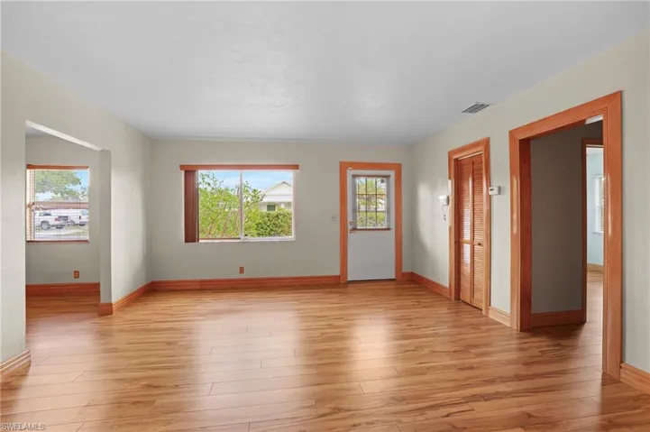 1607 Ardmore Rd, Fort Myers Fl 33901