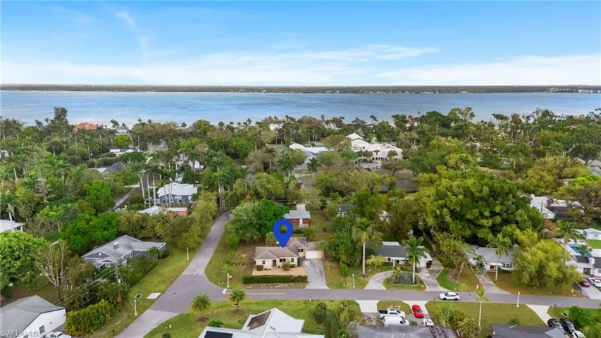 1607 Ardmore Rd, Fort Myers Fl 33901