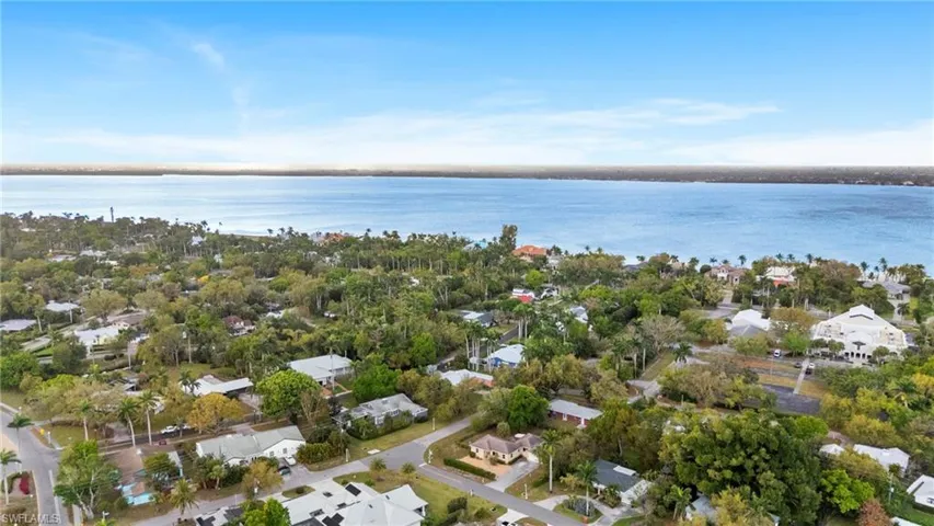1607 Ardmore Rd, Fort Myers Fl 33901