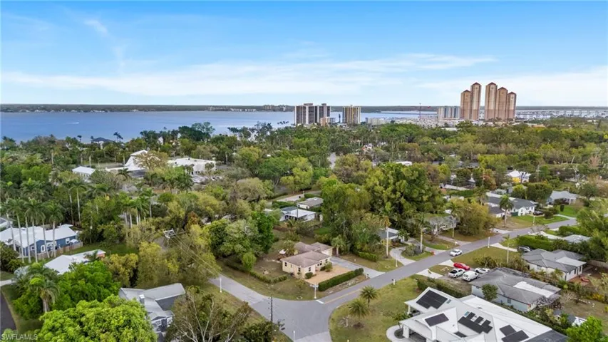 1607 Ardmore Rd, Fort Myers Fl 33901